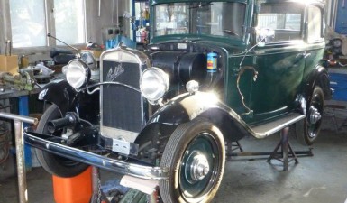 svg+xml;charset=utf-8,%3Csvg%20xmlns%3D Fahrzeuge restaurieren - wagenschmitte.com | Jucker Technik AG, Neerach